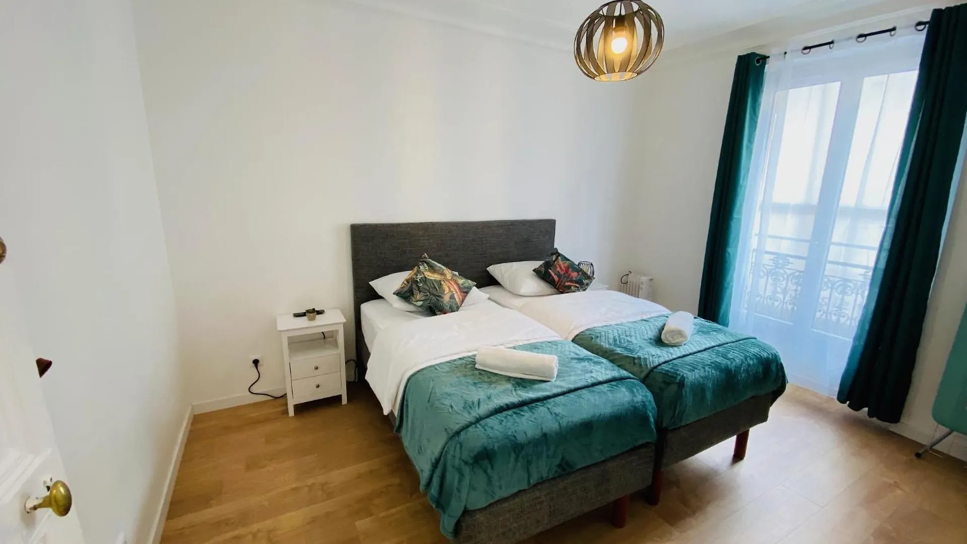 Appartement,Paris Nord,Eurostar,Thalys,Sacre-Coeur contacts